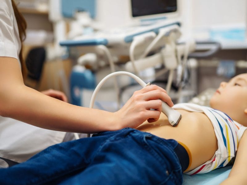 Ecografie părți moi la copii în Craiova – investigație rapidă și sigură